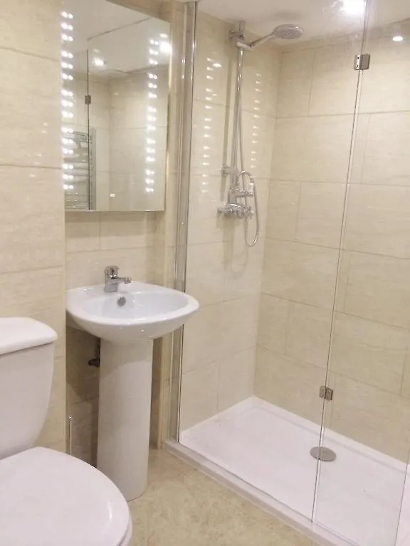 Admiral Hotel スカーバラ 4*,