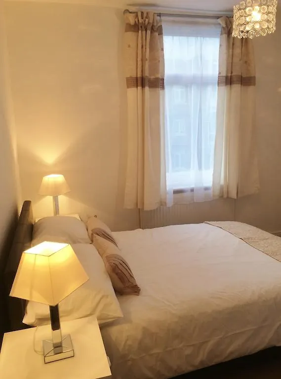 ****  Admiral Hotel United Kingdom